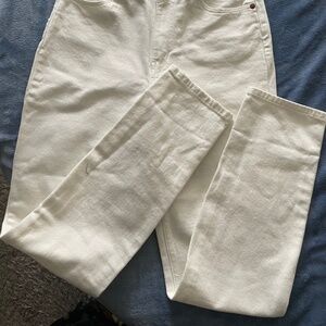 H&M new Jeans for women. Size 4.